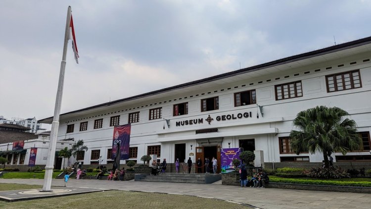 Wisata Edukasi di Bandung: Museum Geologi dan Sejarah Vulkanik