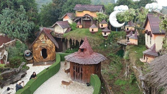 Bandung dengan Sentuhan Jepang: Wisata Unik di Rumah Hobbit Lembang