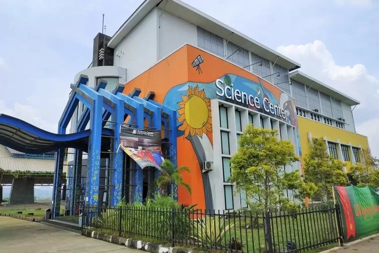 Wisata Edukasi di Bandung Science Center